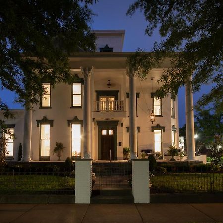 Belle Louise Historic Bed & Breakfast พาดูคาห์ ภายนอก รูปภาพ
